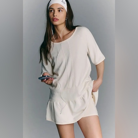 FP Movement by Free People Dresses & Skirts - FREE PEOPLE FP Movement Elements Set Ivory Top only size Medium